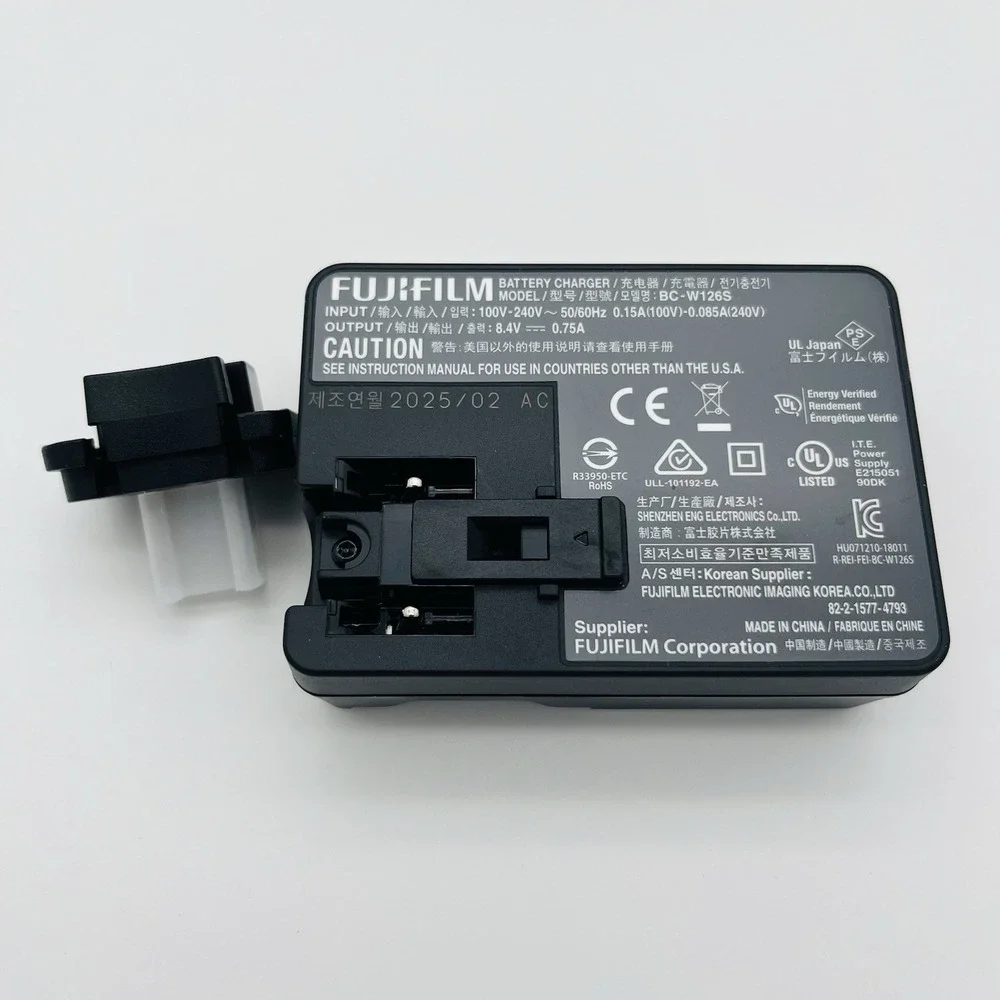 Fujifilm Fuji OEM BC-W126S Battery Charger US Plug